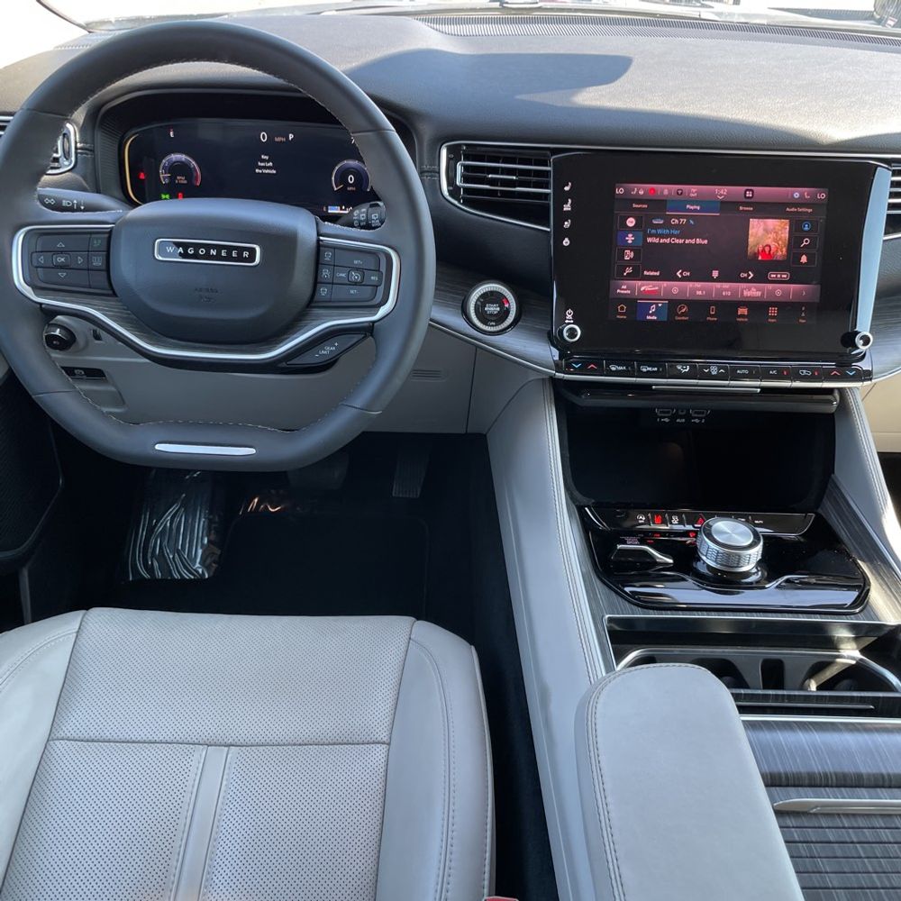 2024 Jeep Wagoneer Series II