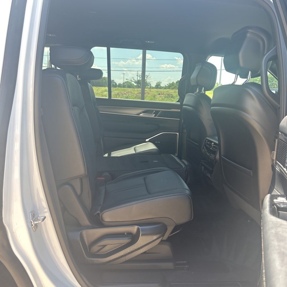 2025 Jeep Wagoneer Series II