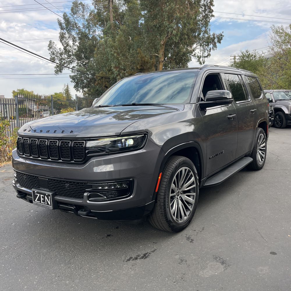2024 Jeep Wagoneer Carbide