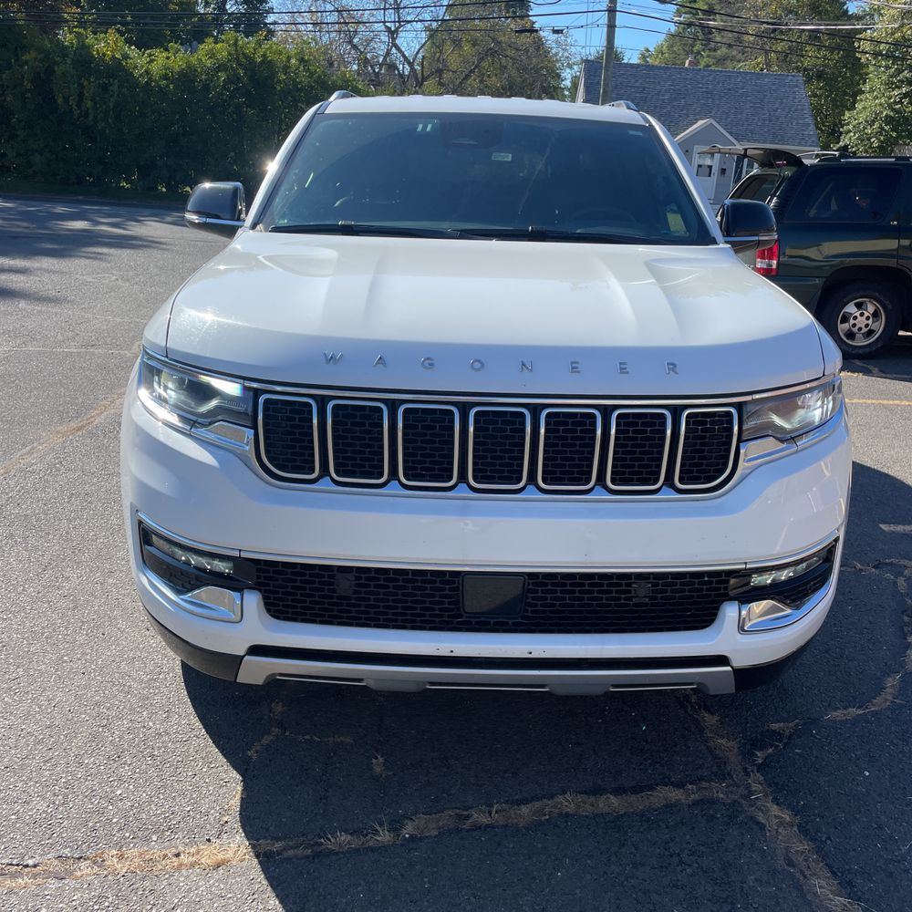 2024 Jeep Wagoneer Series II