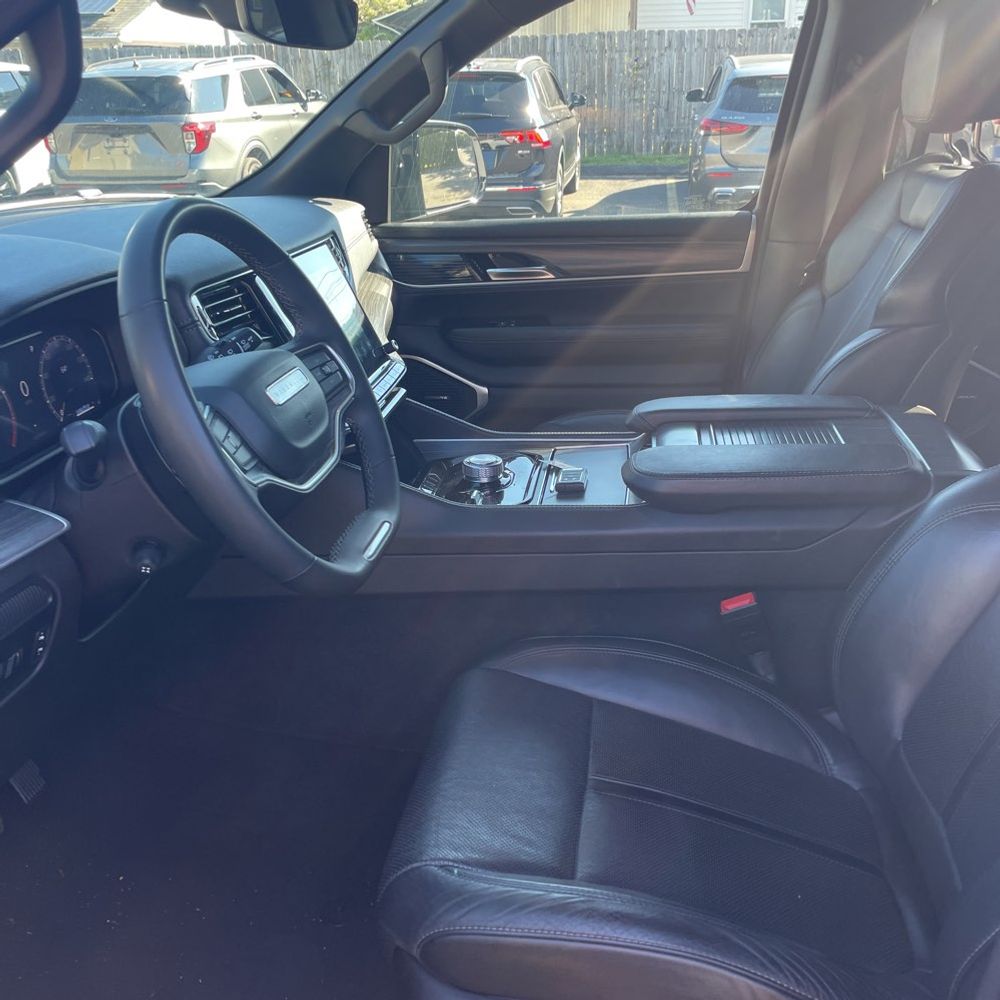 2024 Jeep Wagoneer Series II