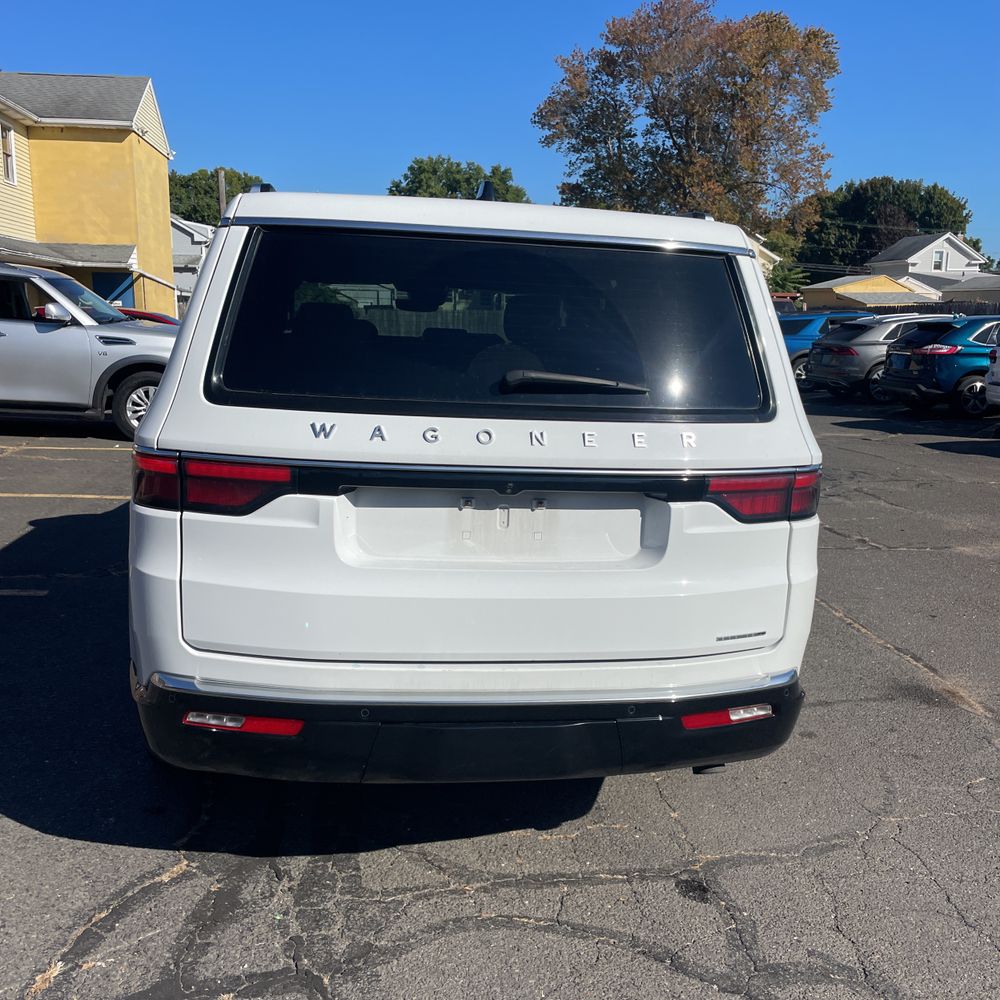 2024 Jeep Wagoneer Series II