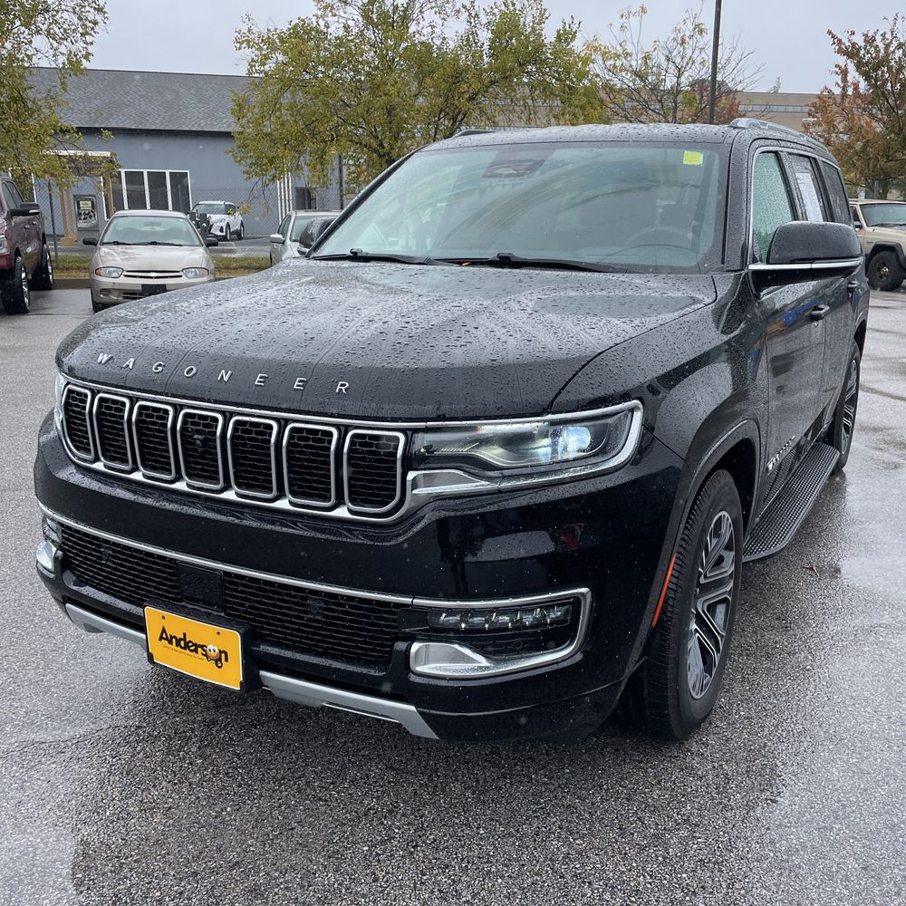 2023 Jeep Wagoneer Series II
