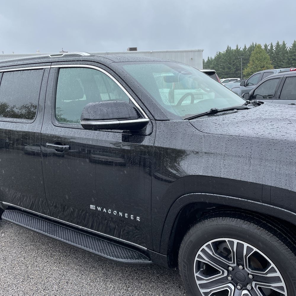 2023 Jeep Wagoneer Series II