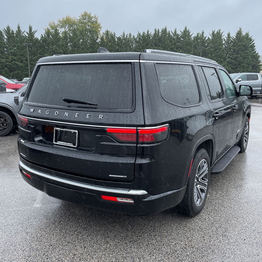 2023 Jeep Wagoneer Series II