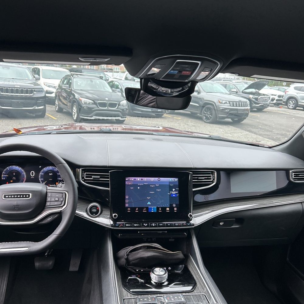 2022 Jeep Wagoneer Series II