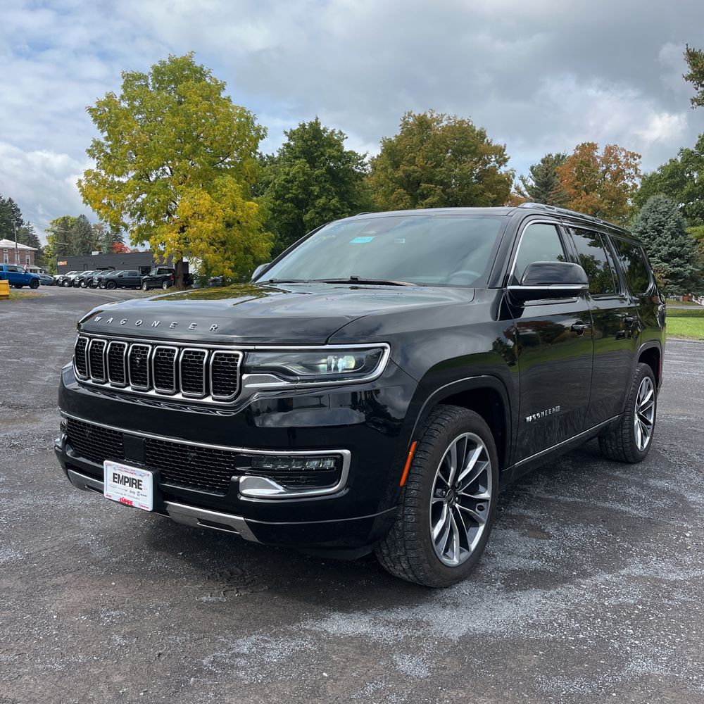 2023 Jeep Wagoneer Series III
