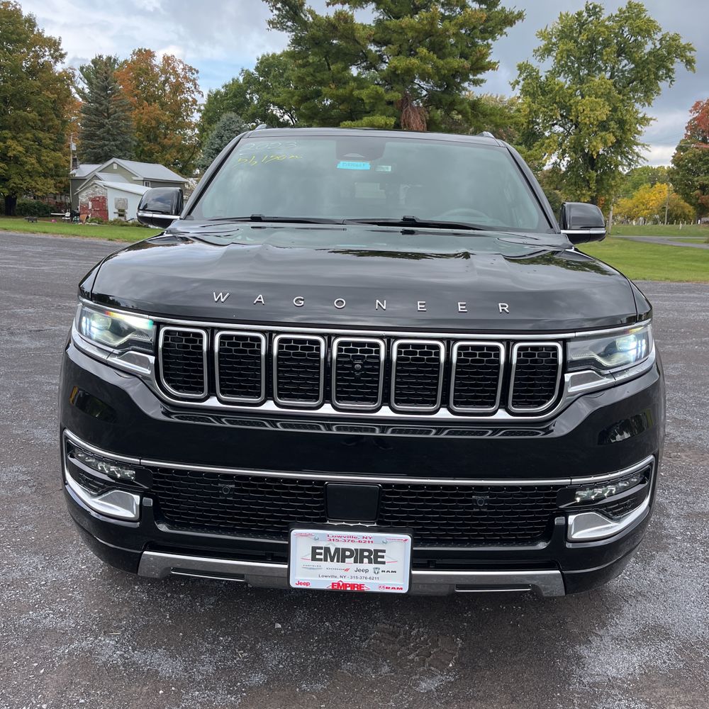 2023 Jeep Wagoneer Series III