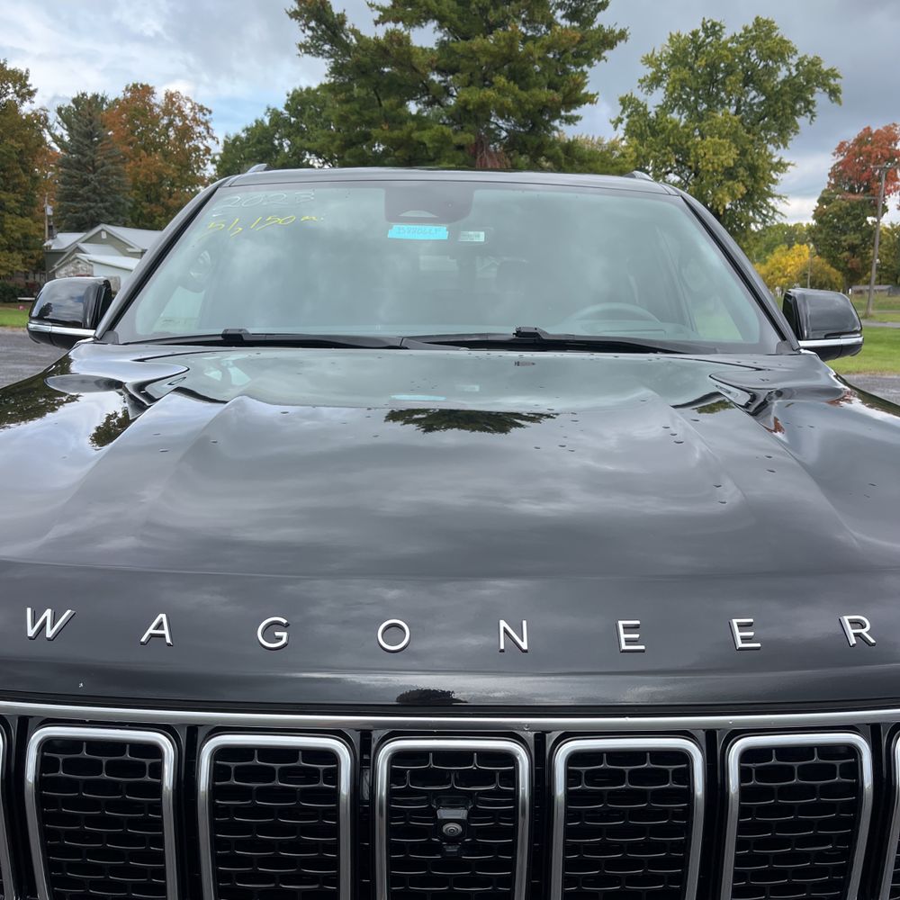 2023 Jeep Wagoneer Series III