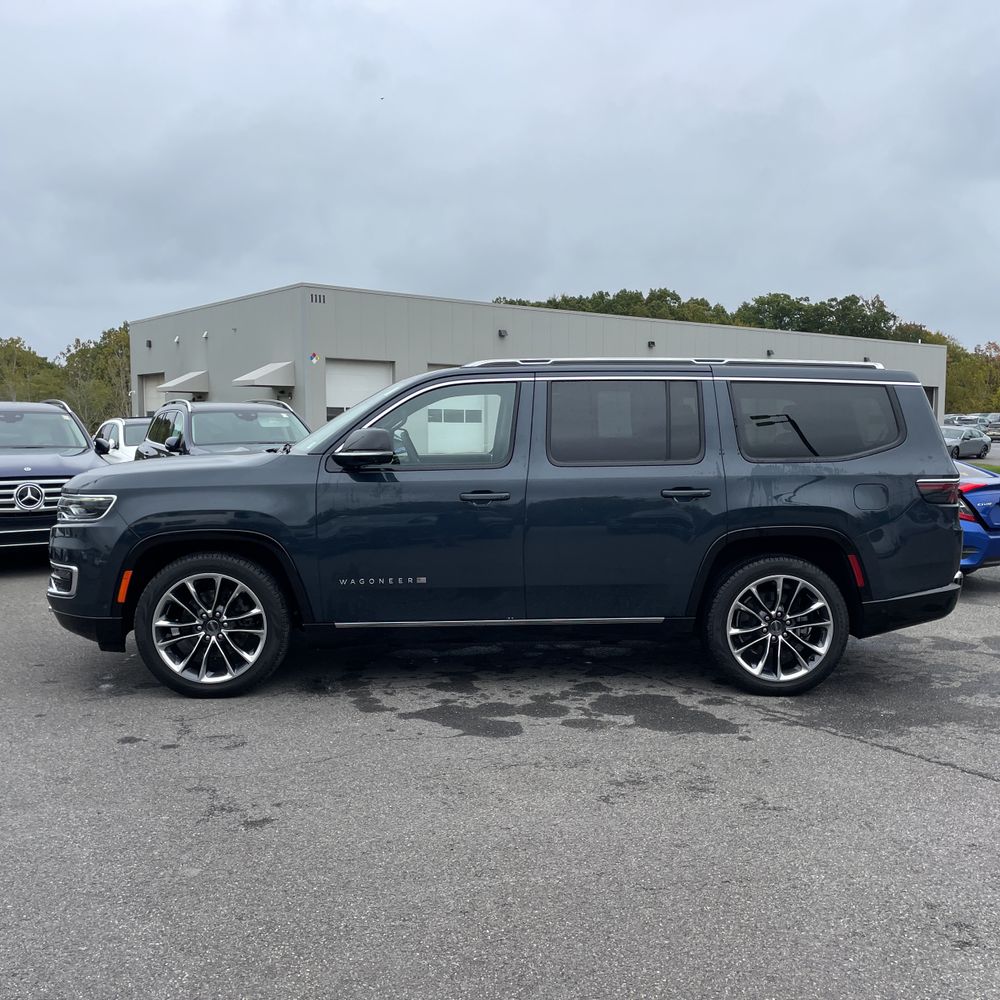 2023 Jeep Wagoneer Series III