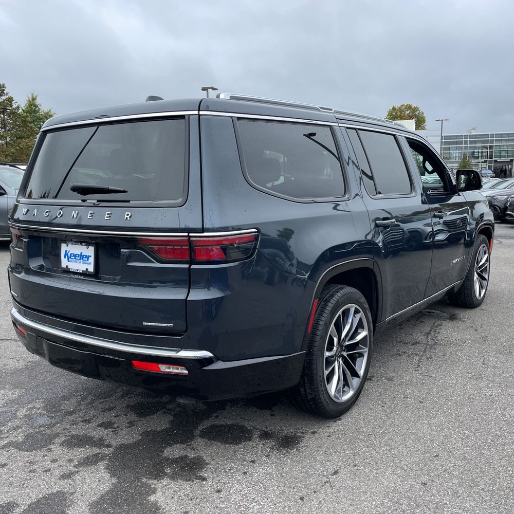 2023 Jeep Wagoneer Series III
