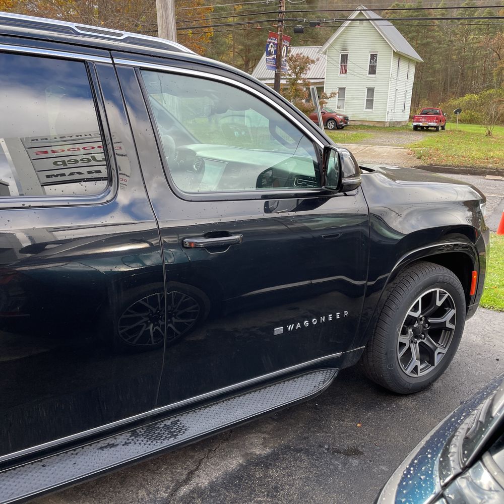 2023 Jeep Wagoneer Series III