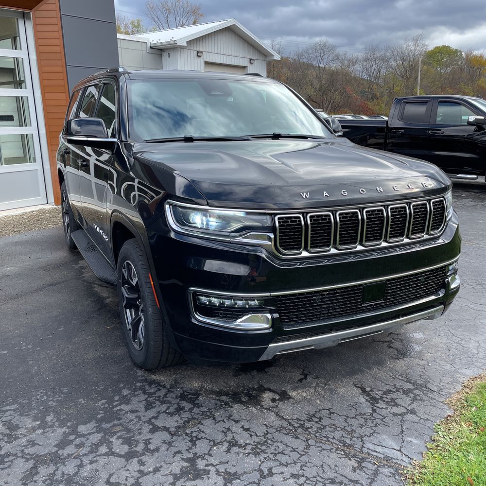 2023 Jeep Wagoneer Series III