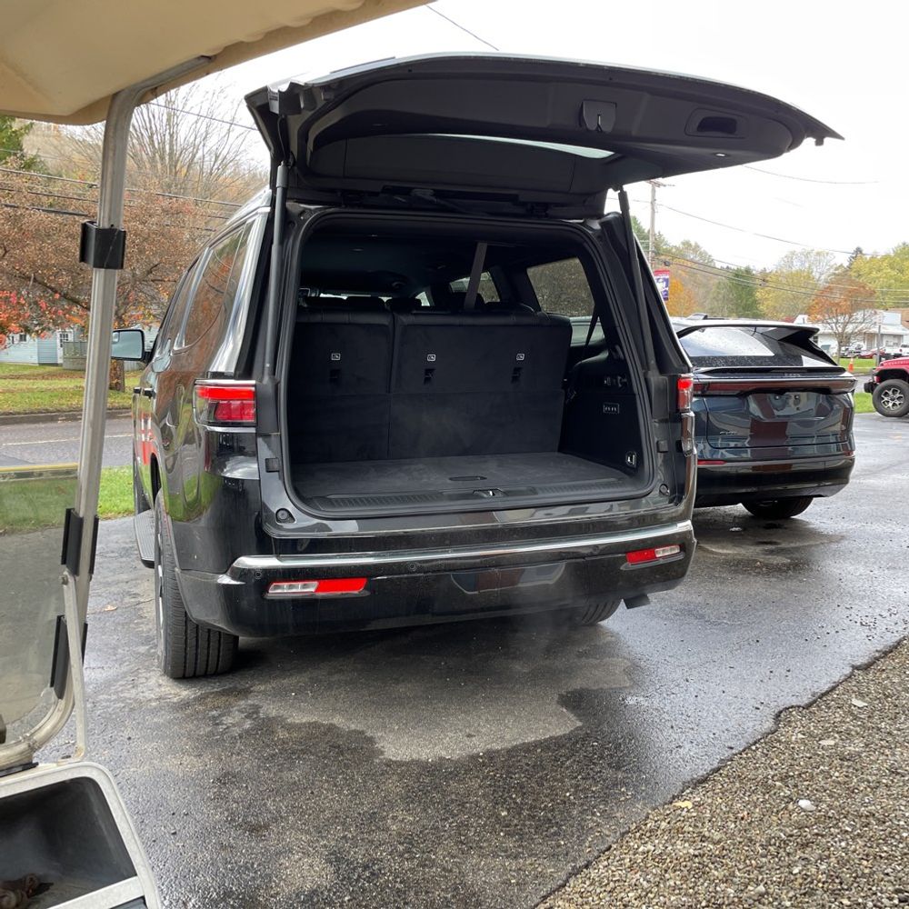 2023 Jeep Wagoneer Series III