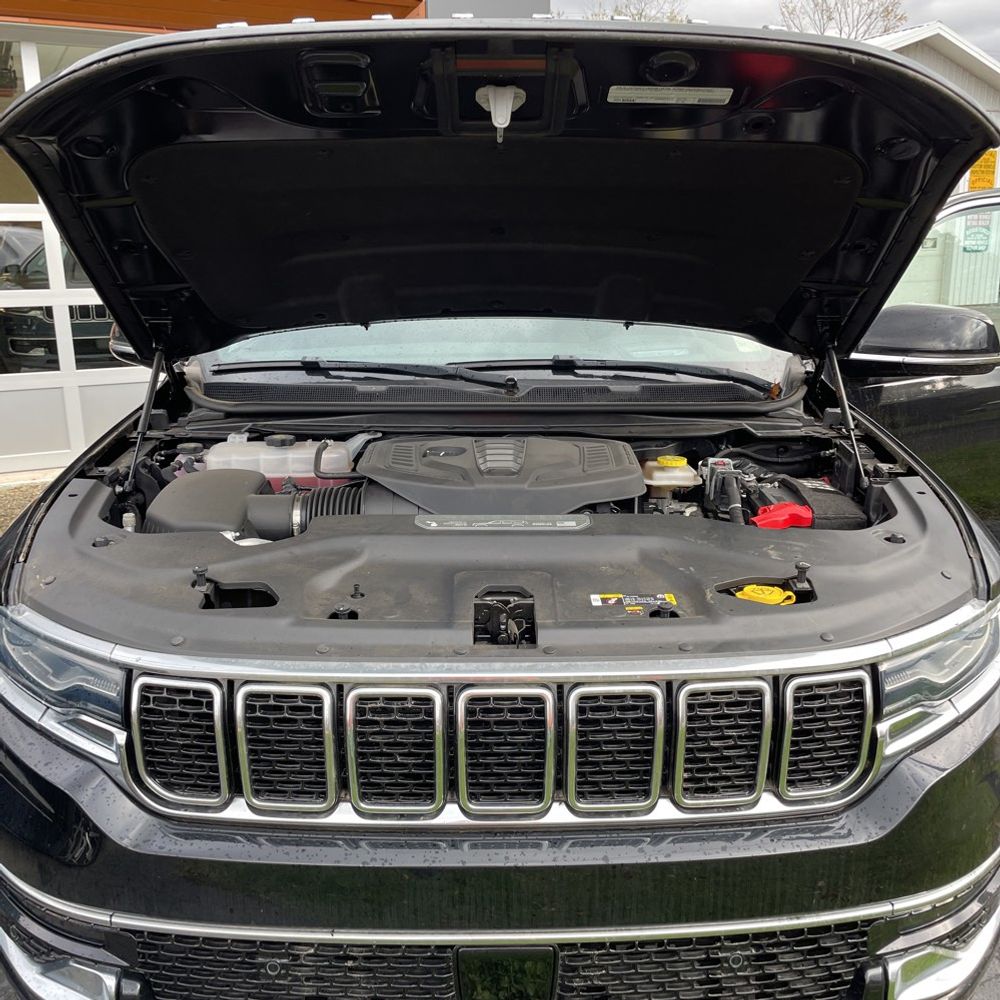 2023 Jeep Wagoneer Series III