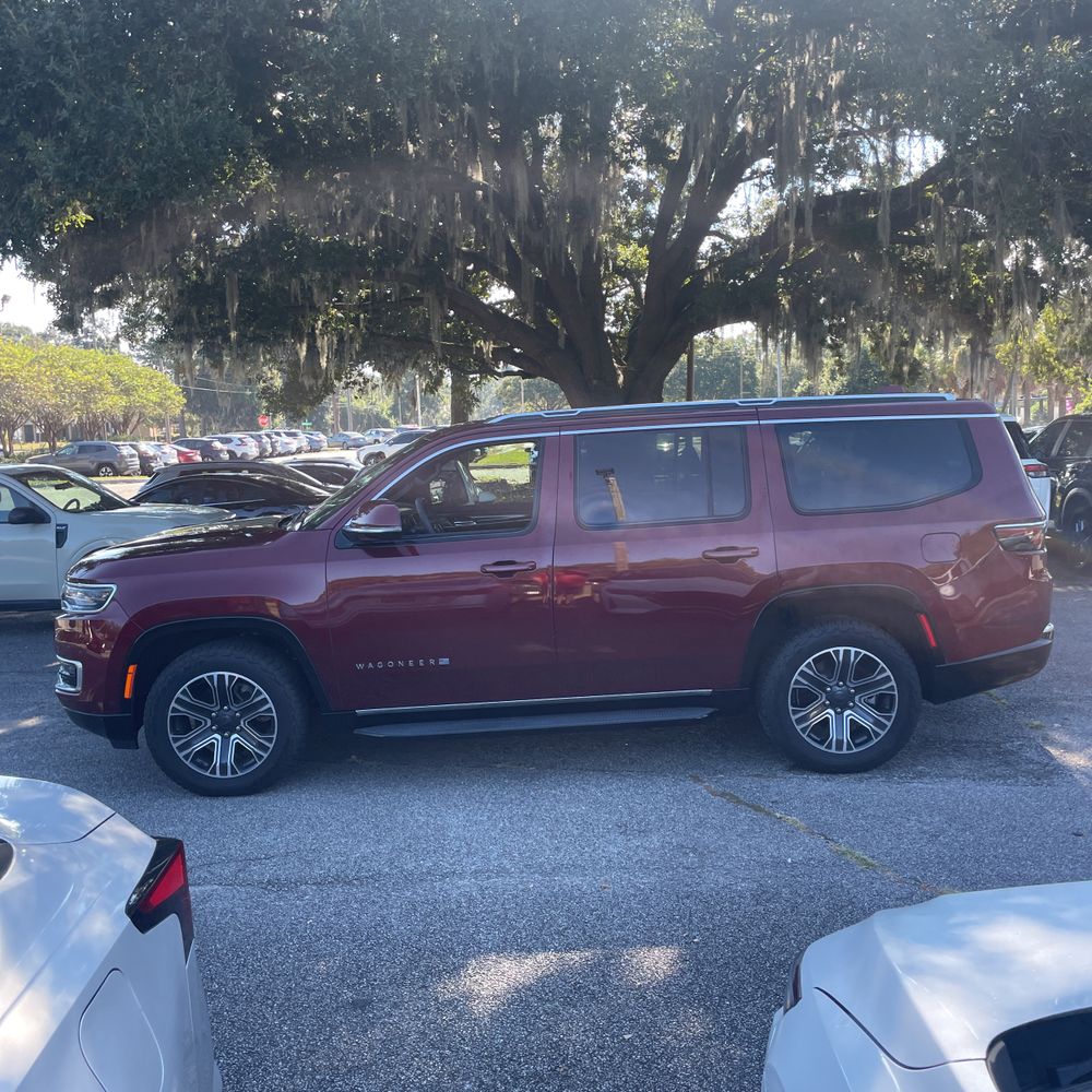 2022 Jeep Wagoneer Series III