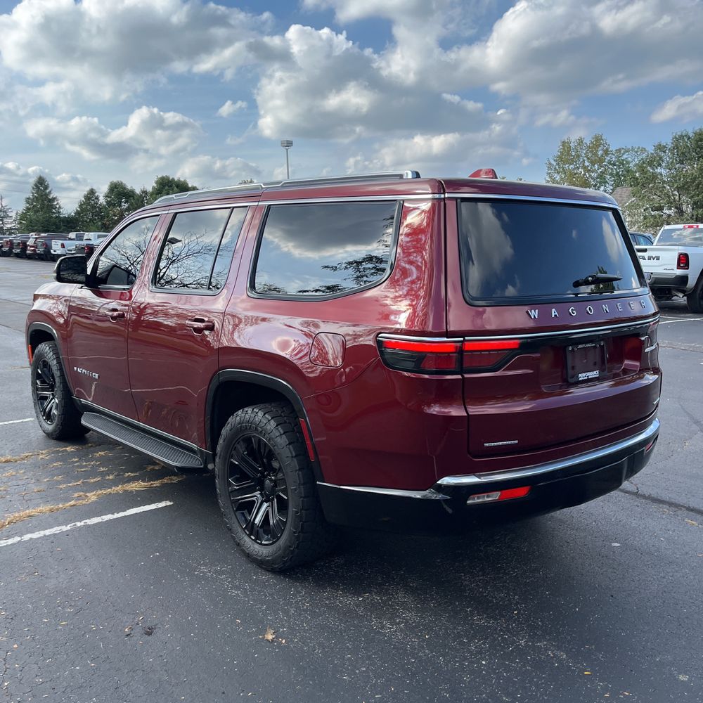 2022 Jeep Wagoneer Series III