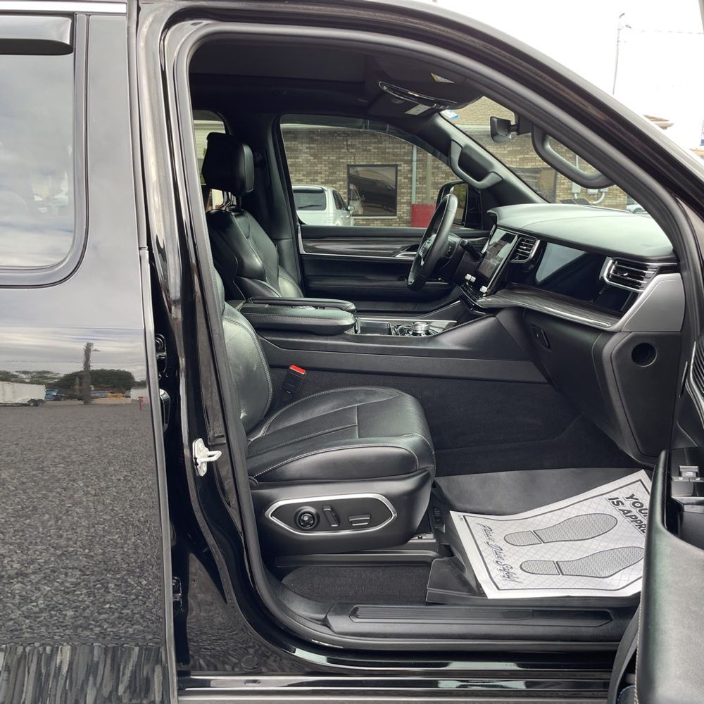 2022 Jeep Wagoneer Series III