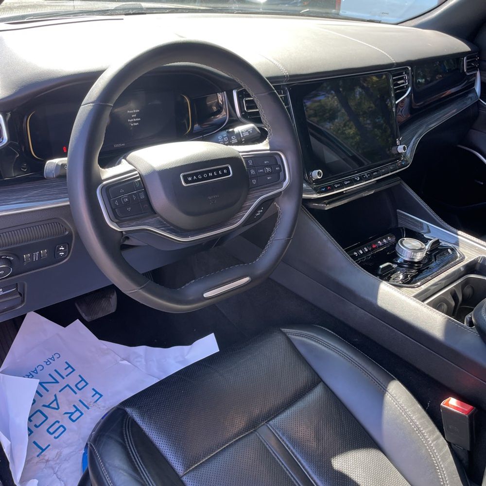2022 Jeep Wagoneer Series III