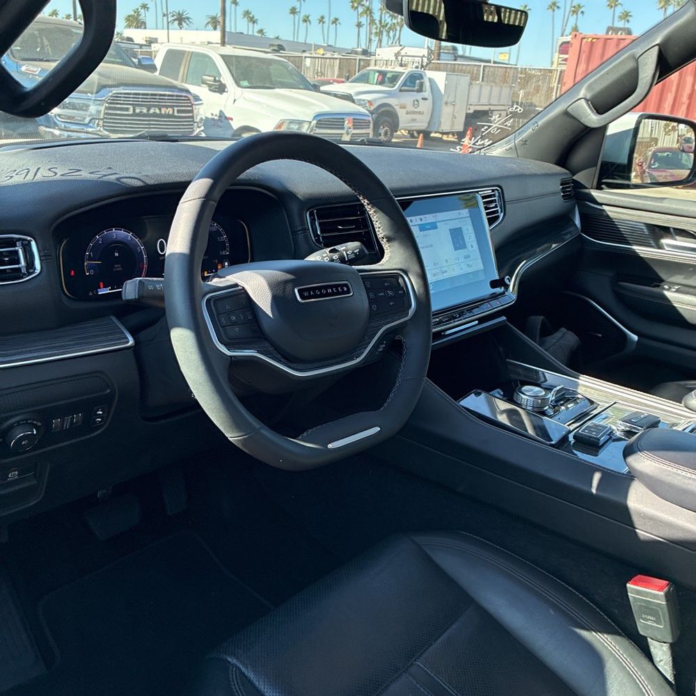 2022 Jeep Wagoneer Series III