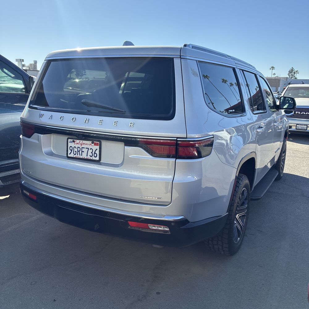 2022 Jeep Wagoneer Series III