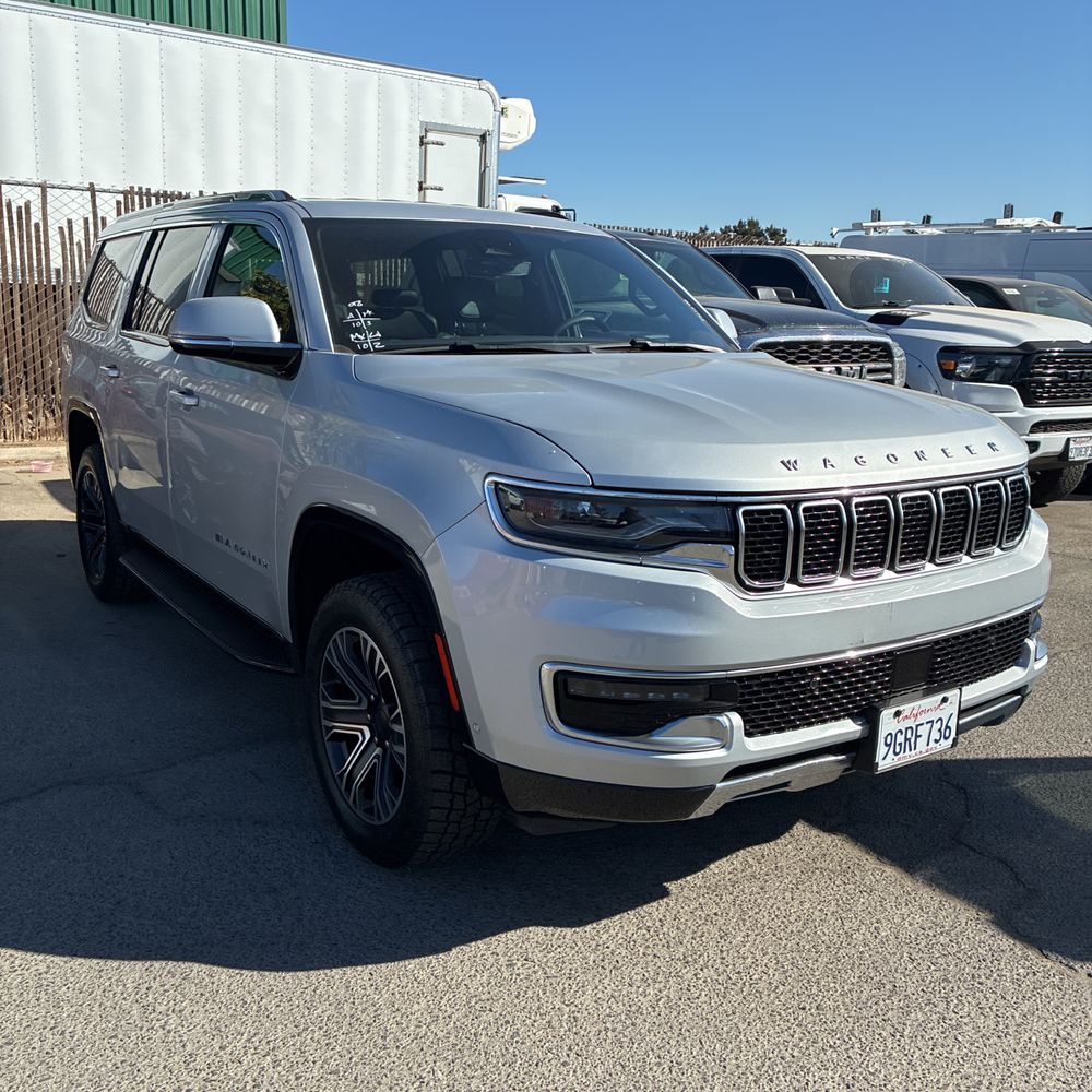 2022 Jeep Wagoneer Series III