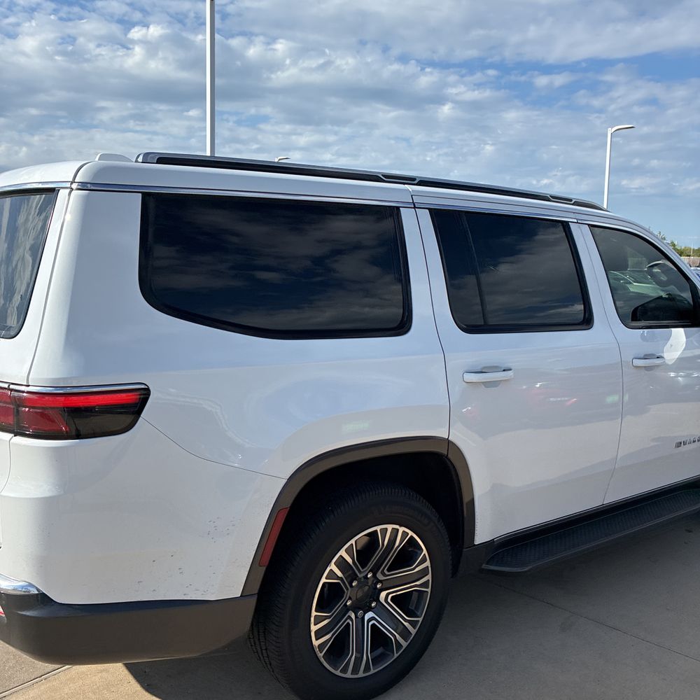 2022 Jeep Wagoneer Series III