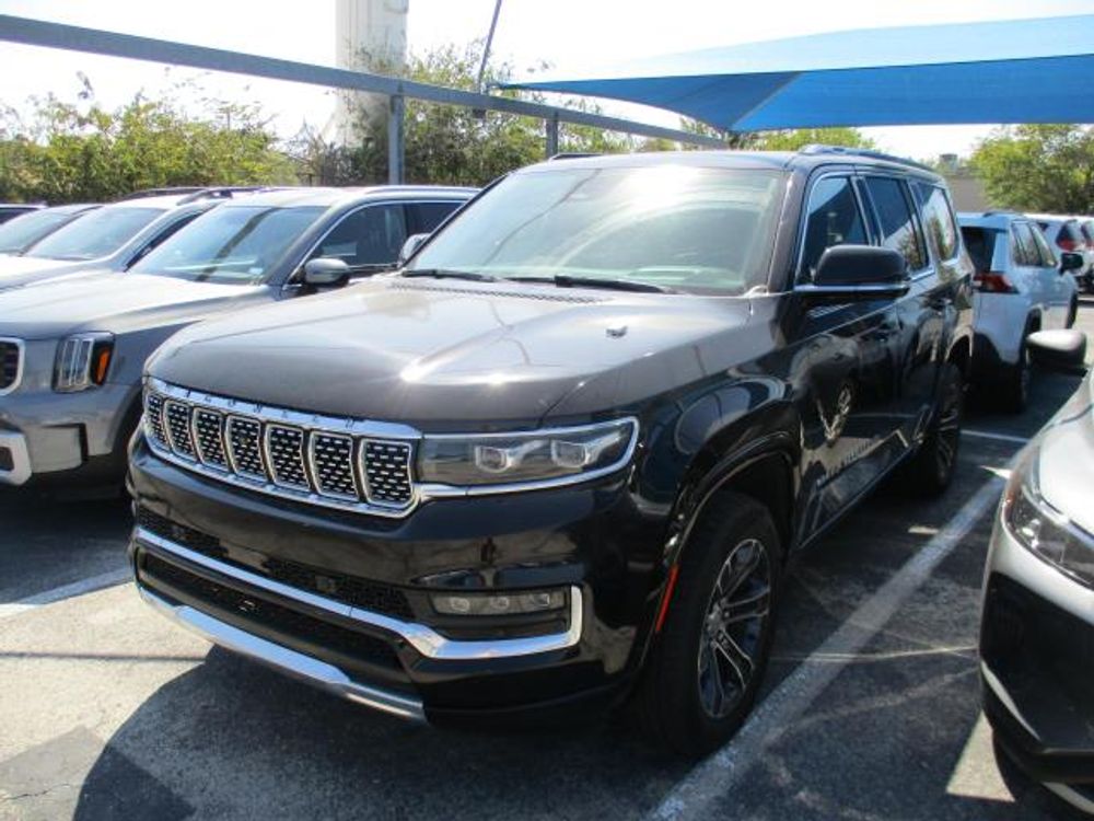 2023 Jeep Grand Wagoneer