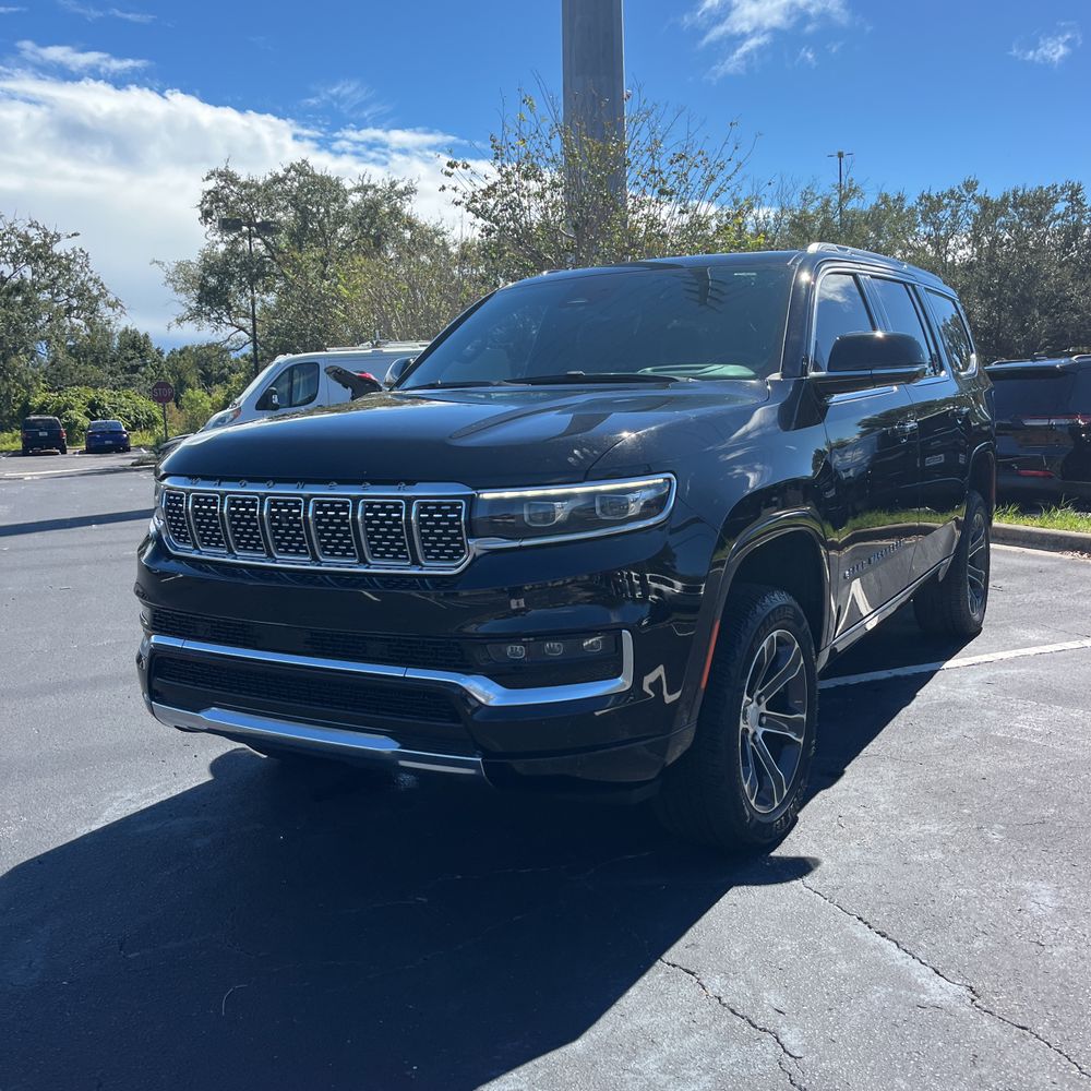 2022 Jeep Grand Wagoneer Series I