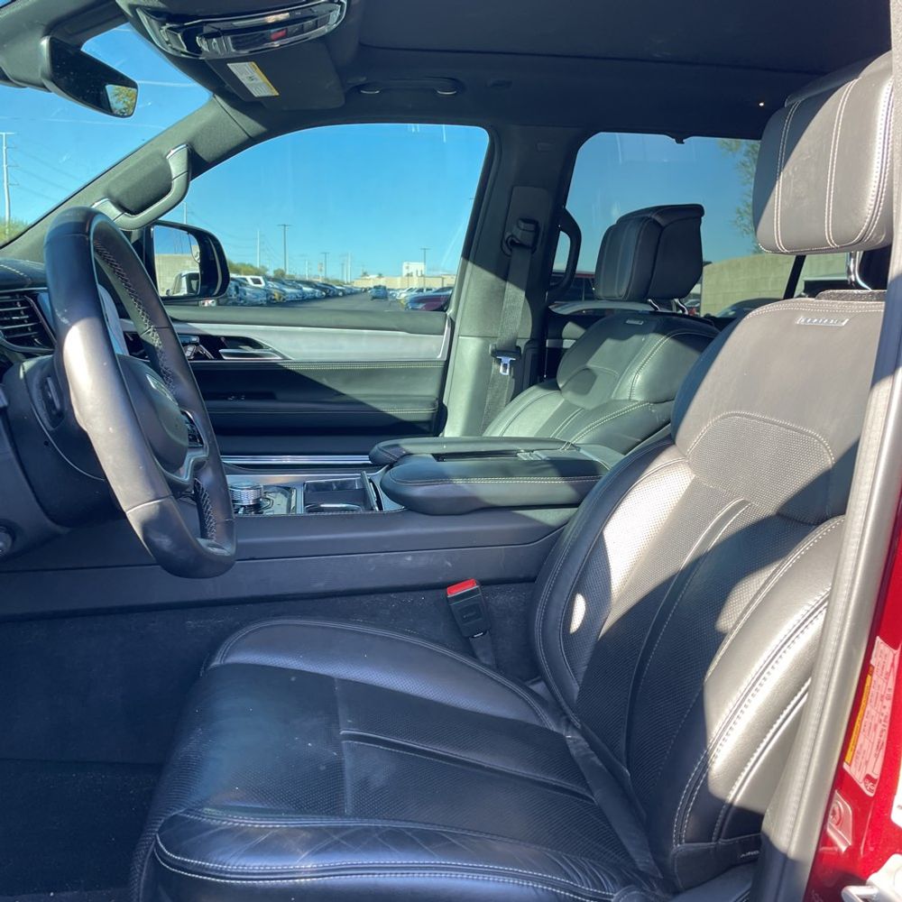 2022 Jeep Grand Wagoneer Series I