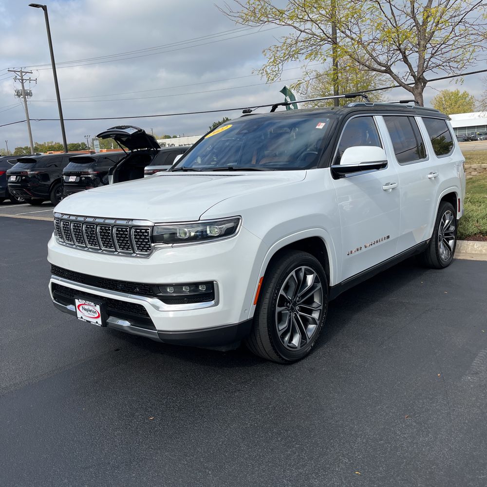 2022 Jeep Grand Wagoneer Series III