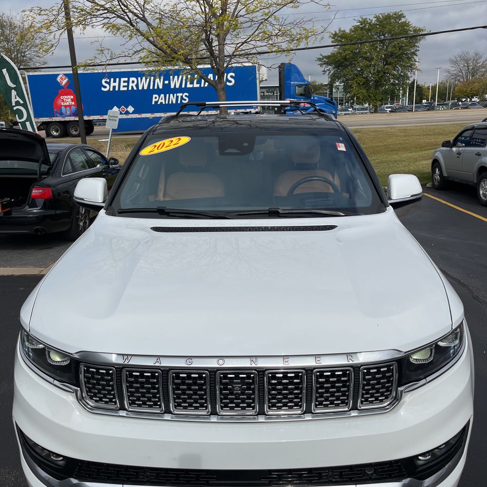 2022 Jeep Grand Wagoneer Series III