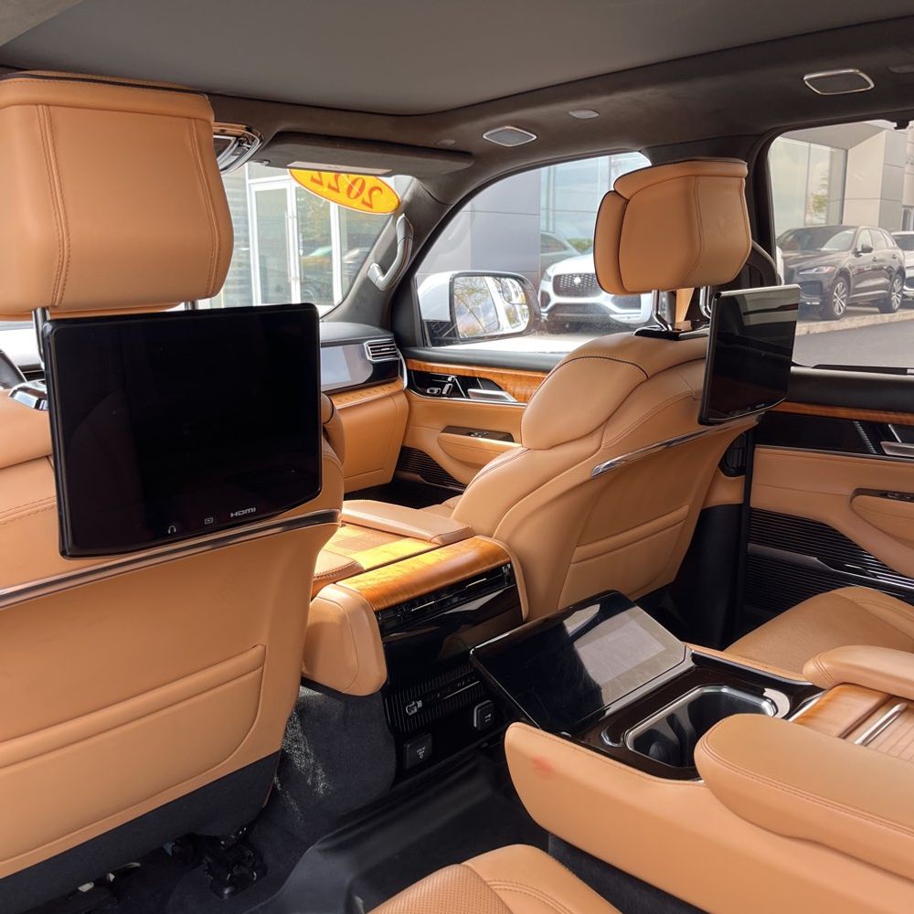 2022 Jeep Grand Wagoneer Series III