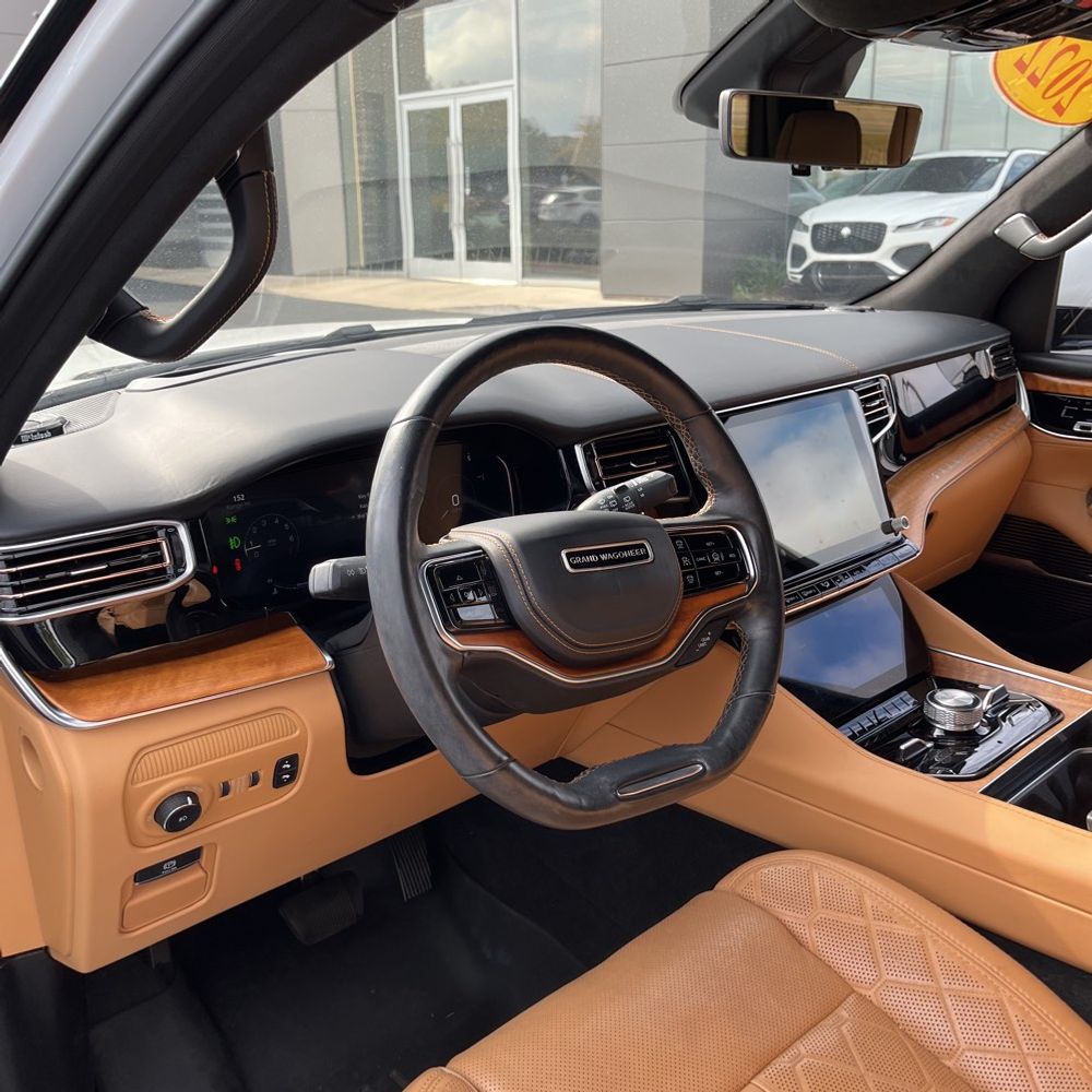 2022 Jeep Grand Wagoneer Series III