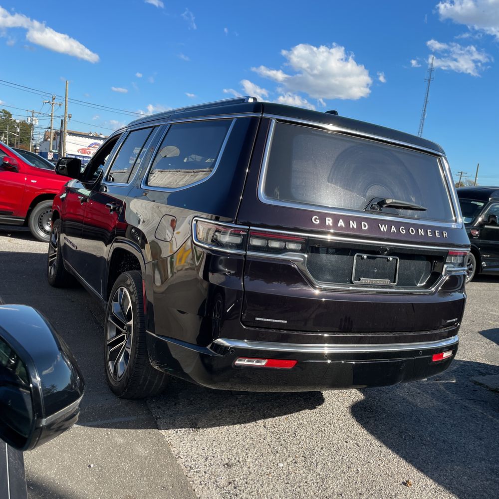 2023 Jeep Grand Wagoneer Series III