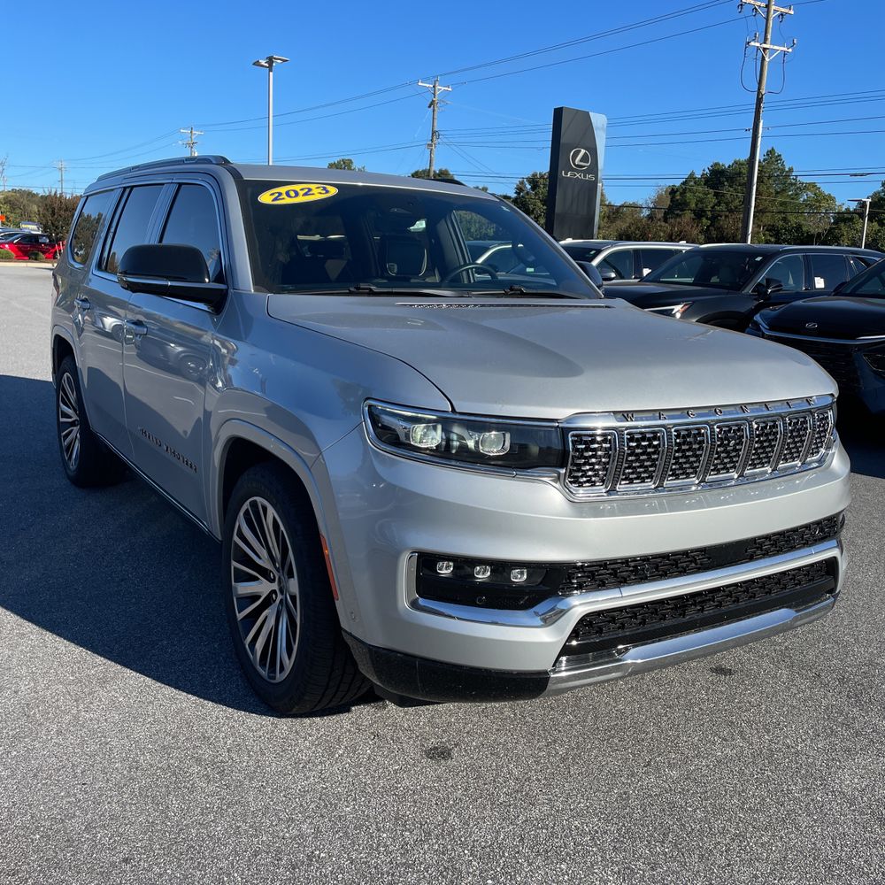 2023 Jeep Grand Wagoneer Series III