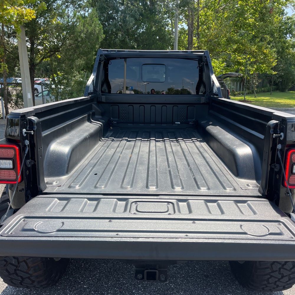 2022 Jeep Gladiator Sport S