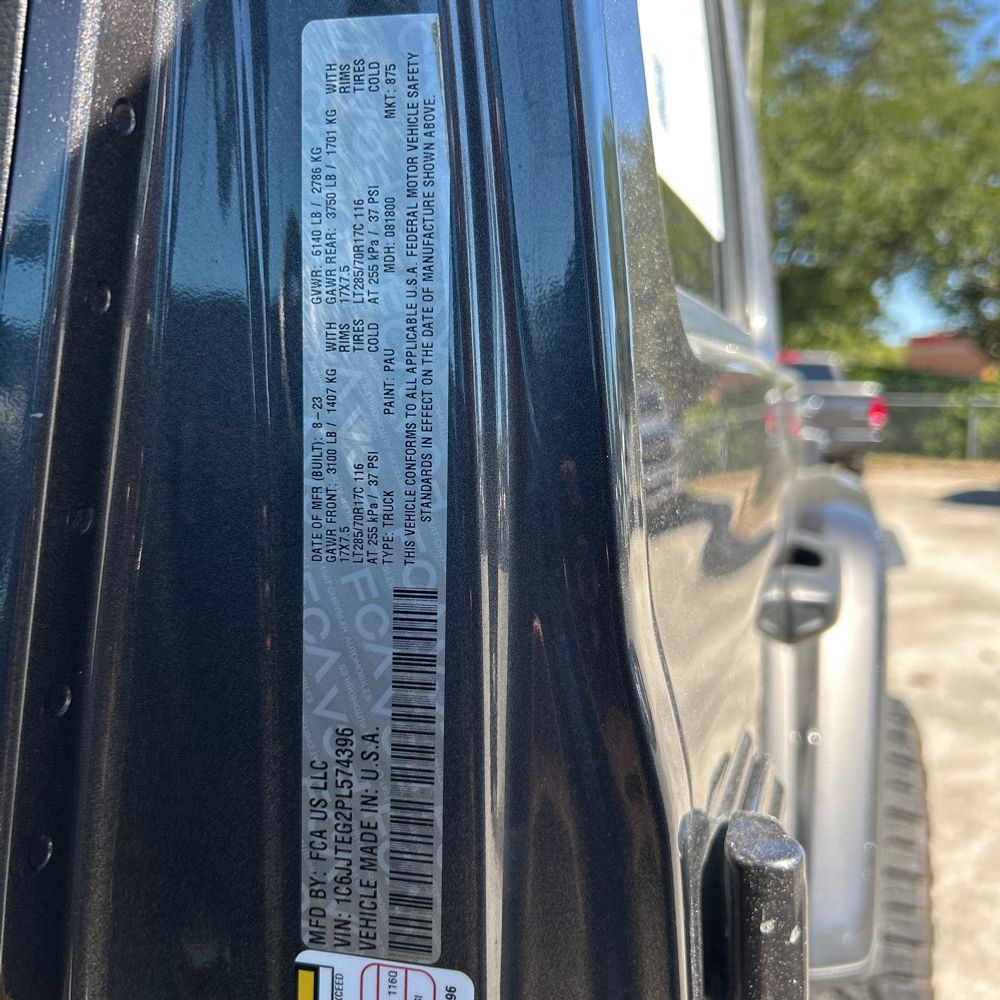 2023 Jeep Gladiator Mojave