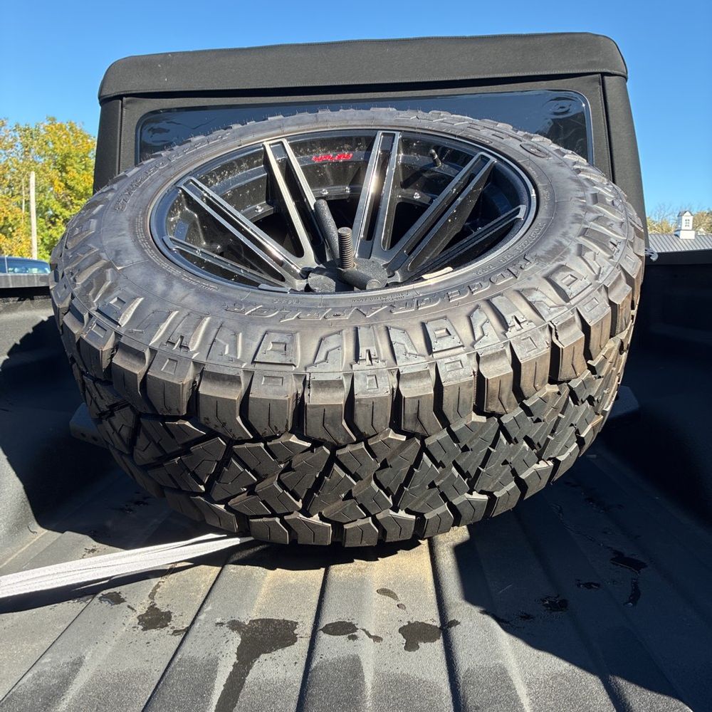 2021 Jeep Gladiator Mojave