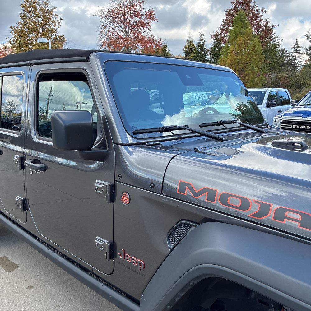 2024 Jeep Gladiator Mojave
