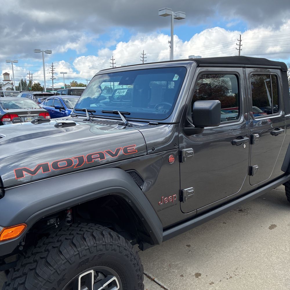 2024 Jeep Gladiator Mojave