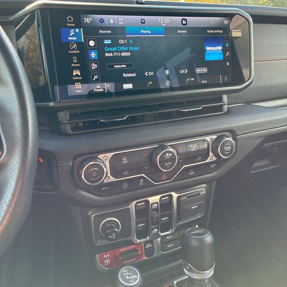 2024 Jeep Gladiator Mojave