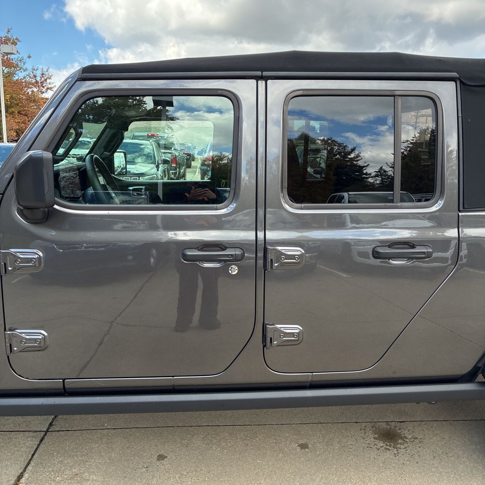 2024 Jeep Gladiator Mojave