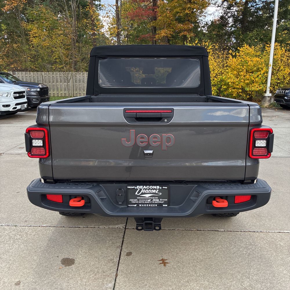 2024 Jeep Gladiator Mojave