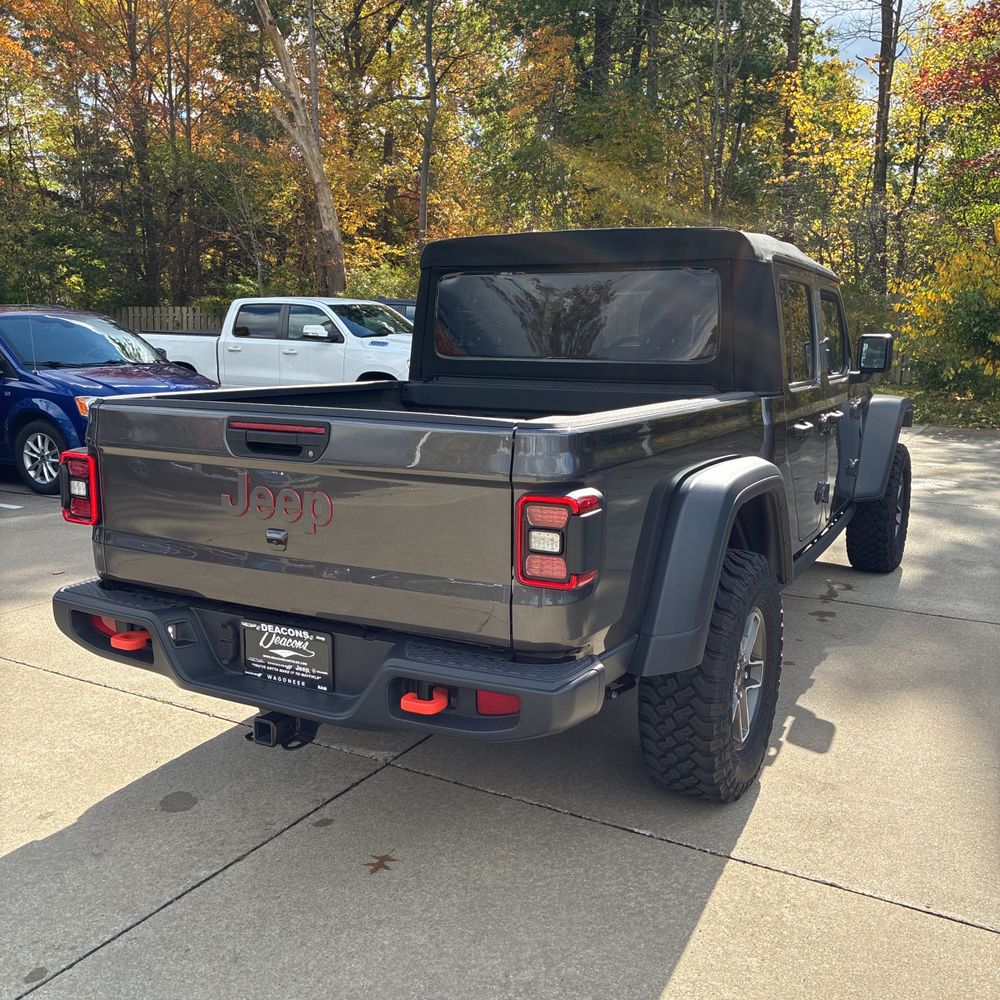 2024 Jeep Gladiator Mojave