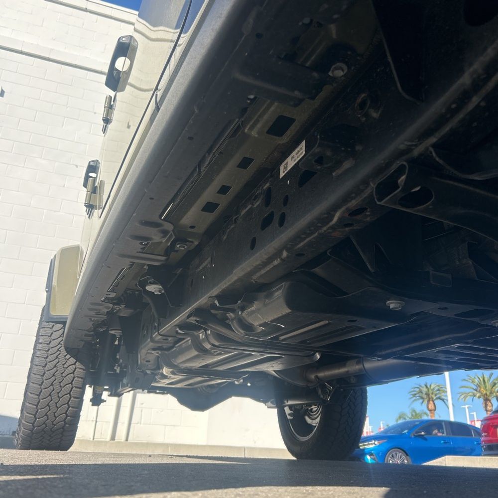 2025 Jeep Gladiator NightHawk