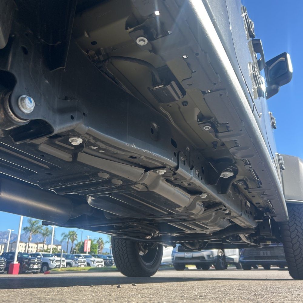 2025 Jeep Gladiator NightHawk