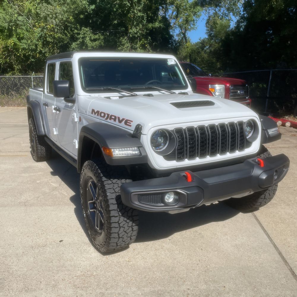 2025 Jeep Gladiator Mojave