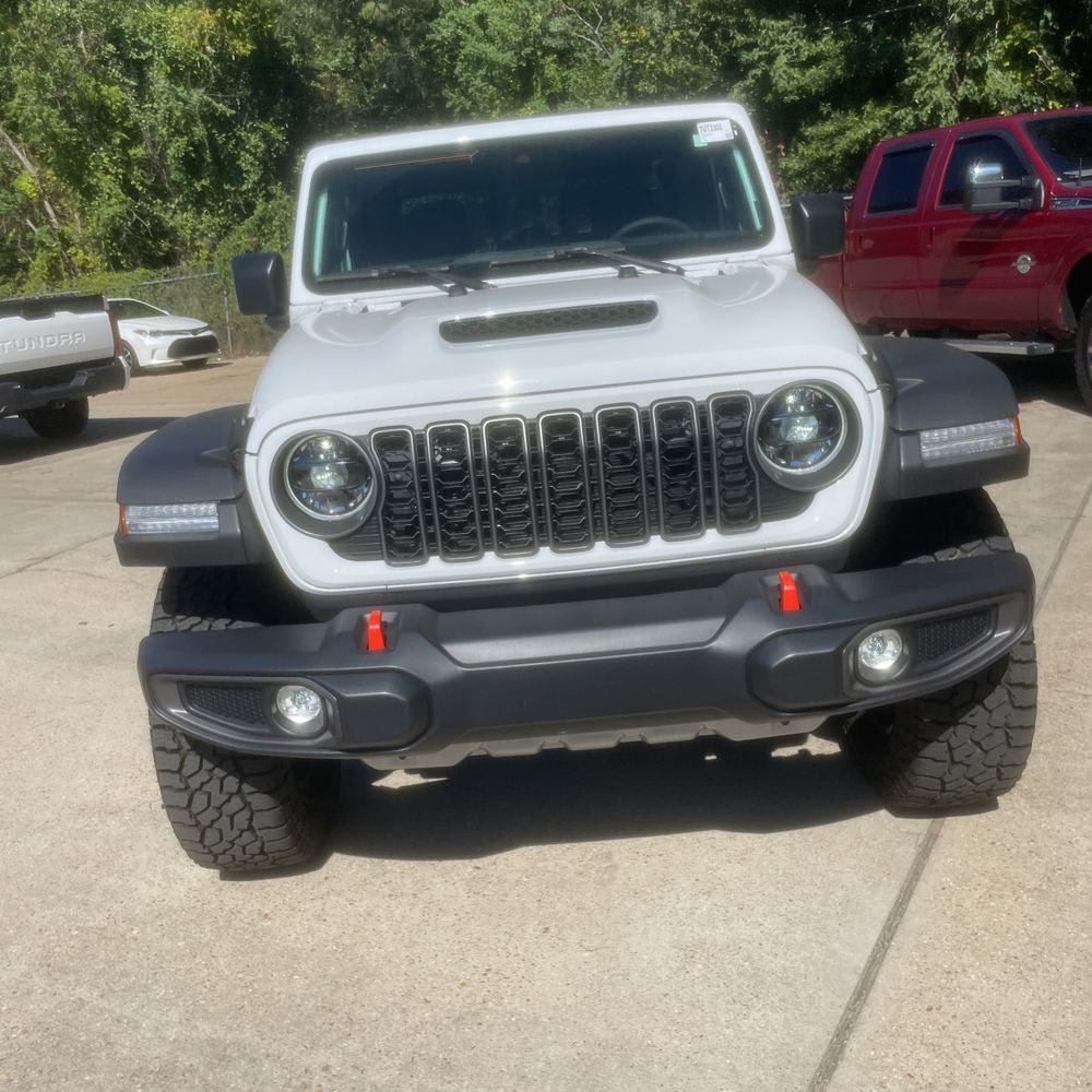 2025 Jeep Gladiator Mojave