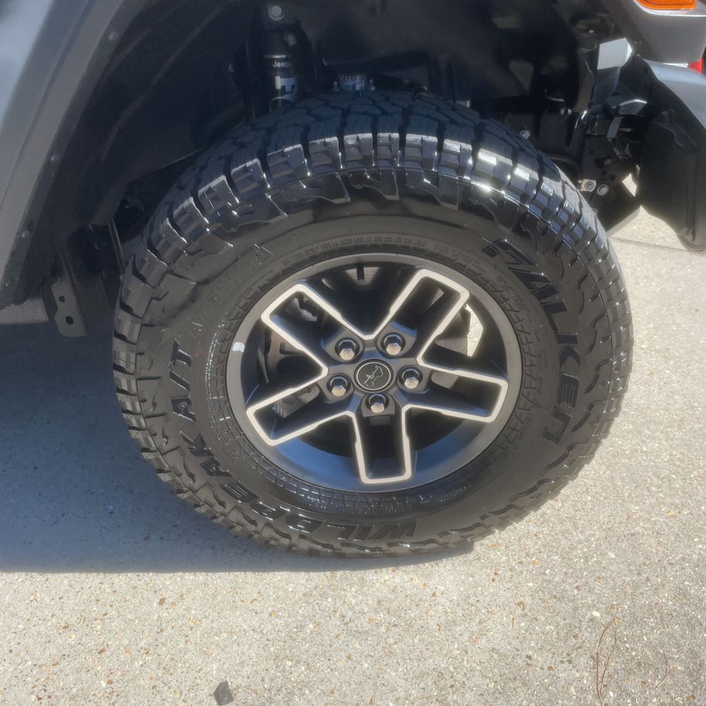2025 Jeep Gladiator Mojave